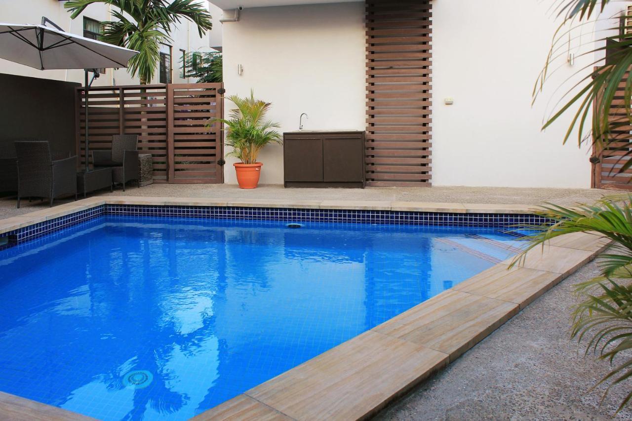 Greystone Apartments Nadi Esterno foto